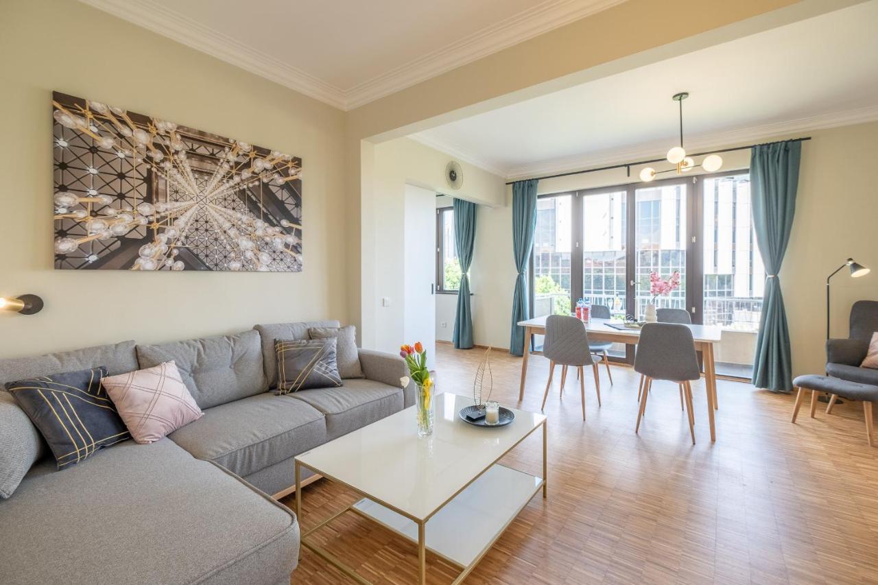 Sunrise 1Bdrm View Apartment Ndk Congress Centre Sofia Esterno foto