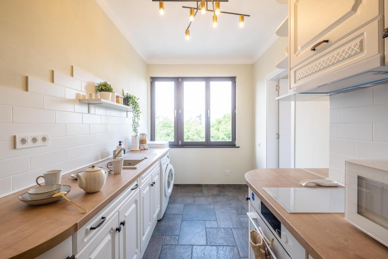 Sunrise 1Bdrm View Apartment Ndk Congress Centre Sofia Esterno foto